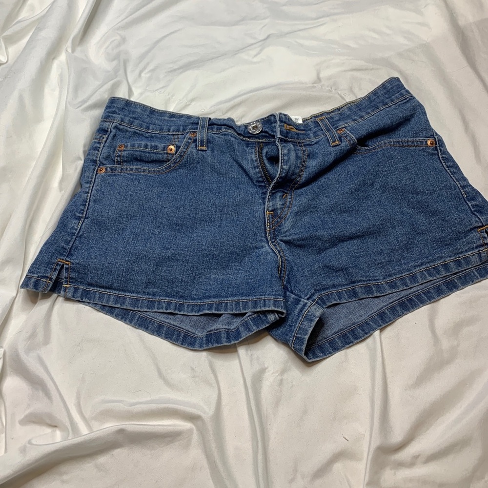 Levi ‘s Shorts